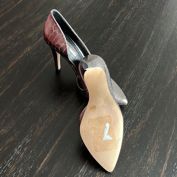 BCBG chrome snake skin print heels - Picture 5 of 5